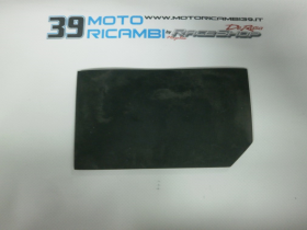 HONDA TRANSALP 650 00 06 TAPPETINO BATTERIA