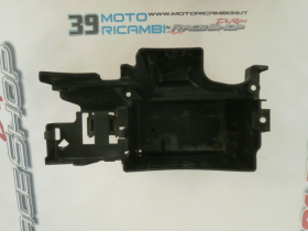 KAWASAKI ER 6N 06 08 VANO BATTERIA