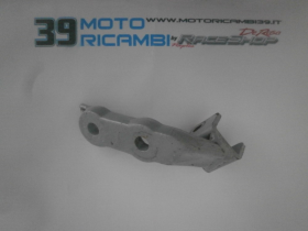 APRILIA PEGASO 650 IE 01 02 STAFFA PEDANA PEDALINO DESTRA
