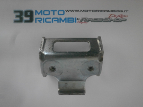 HONDA HORNET 900 02 - 06 STAFFAGGIO SERBATOIO POSTERIORE