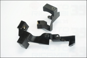 Supporti staffaggi guide componenti elettrici originali Yamaha fz6 04 11