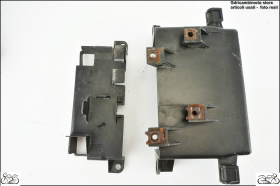 vano batteria con coperchio originale YAMAHA FZ6 FAZER 04 11