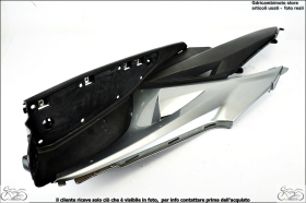 pedana poggiapiedi destra completa di carena originale Kymco Xciting 400i ABS 2016 2020