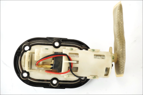 Benelli Leoncino 125 22 25 pompa benzina interna completa originale