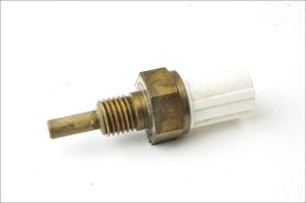 Kawasaki Z 900 21 24 Original cylinder head temperature sensor