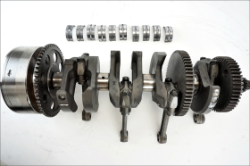 Kawasaki Z 900 21 24 Original crankshaft with connecting rods