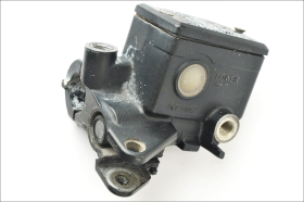 YAMAHA BT 1100 Bulldog 02 06 pompa freno anteriore originale