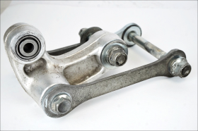 SUZUKI V STROM 650 XT ABS 15 17 leveraggio ammortizzatore con bielletta originale