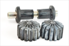 Triumph Street Twin 900 17 18 gommini serbatoio anteriori e posteriori originali