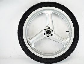 MOTO GUZZI BREVA 750 2003 2011 Front wheel with original tire