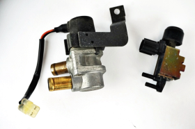 YAMAHA TDM 900 02 14 sensore valvola aria valvola antinquinamento primaria e secondaria originale