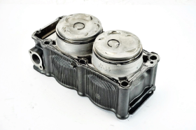 YAMAHA TDM 900 02 14 gruppo termico cilindro con pistoni originale