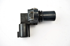 Kawasaki KLV 1000 04 06 Original engine speed sensor