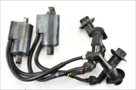 YAMAHA YZF 600 R THUNDERCAT 96 04 bobine con cavi candela originali