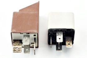 VESPA GT Granturismo 125 03 06 rele originale