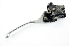 VESPA GT Granturismo 125 03 06 Front brake master cylinder with original lever