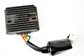 Kawasaki KLV 1000 04 06 regolatore di tensione originale