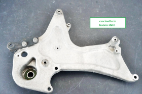 Piaggio Beverly 300 i.e. 10 16 Original muffler support plate