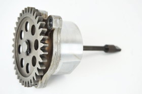 SUZUKI GSX R 600 750 K1 K2 K3 original oil pump