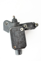 PIAGGIO MP3 250 2006 2011 Original front brake master cylinder 8D 01