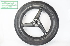 HONDA HORNET 600 1998 2002 17x3.50 front wheel with original tire